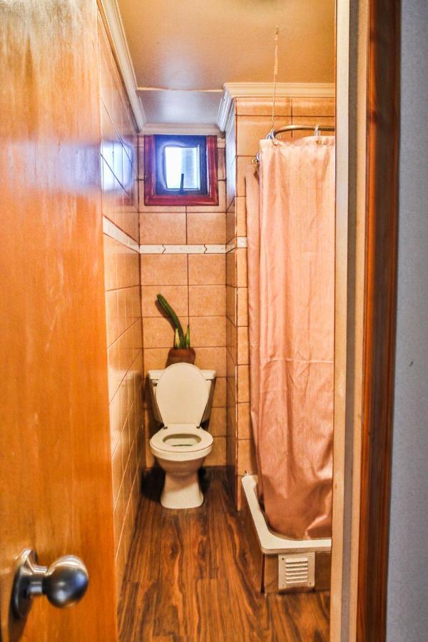 Hostal Mito ヴァルパライソ エクステリア 写真