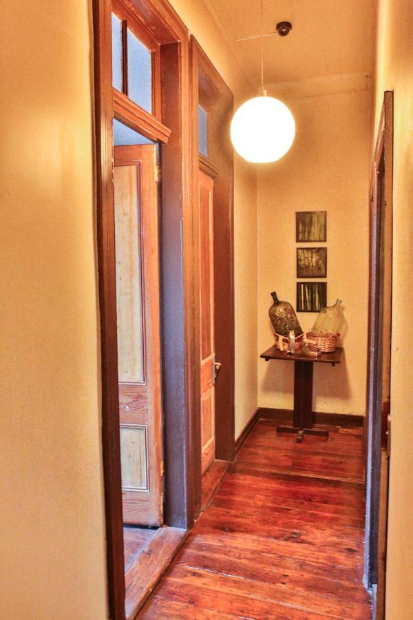 Hostal Mito ヴァルパライソ エクステリア 写真